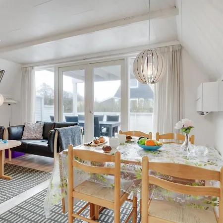 Holiday home Mijat - 100m From The Sea In Lolland- Falster And Mon By Interhome *